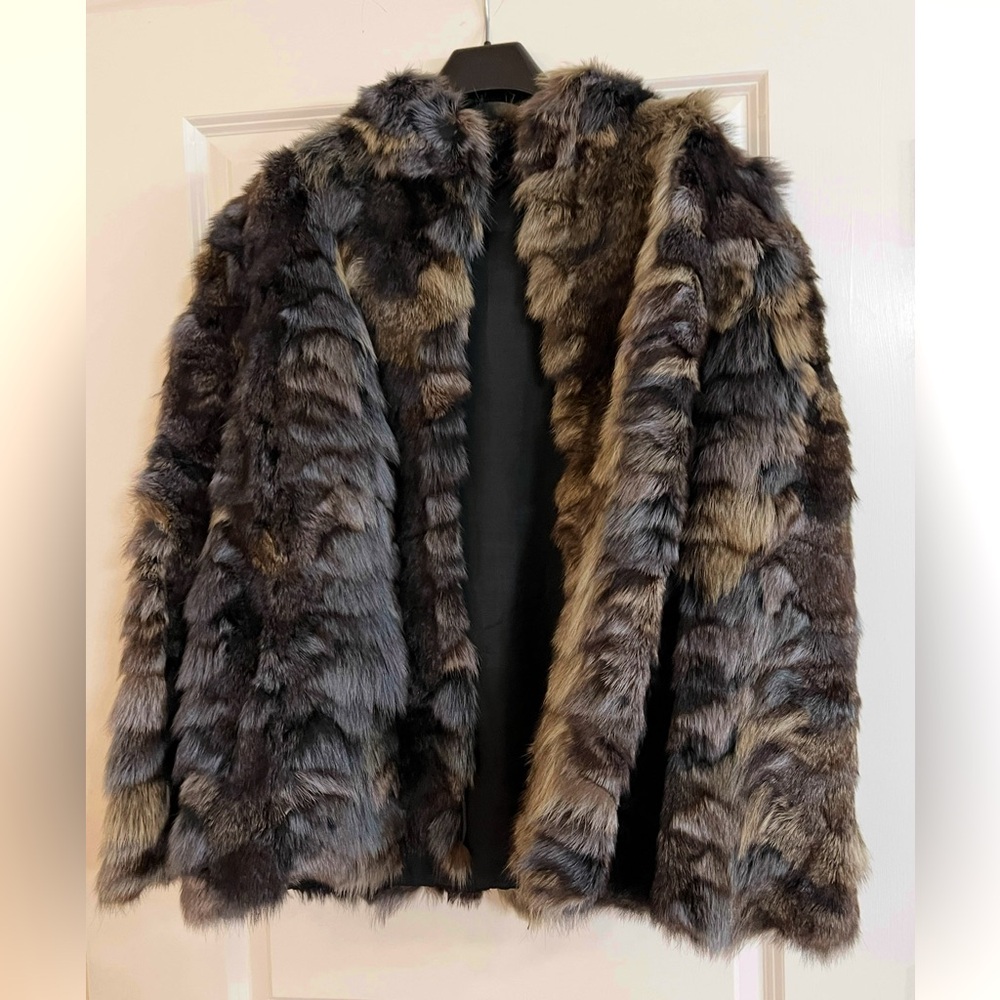 Vintage Luxurious Fur Coat - Black and Brown